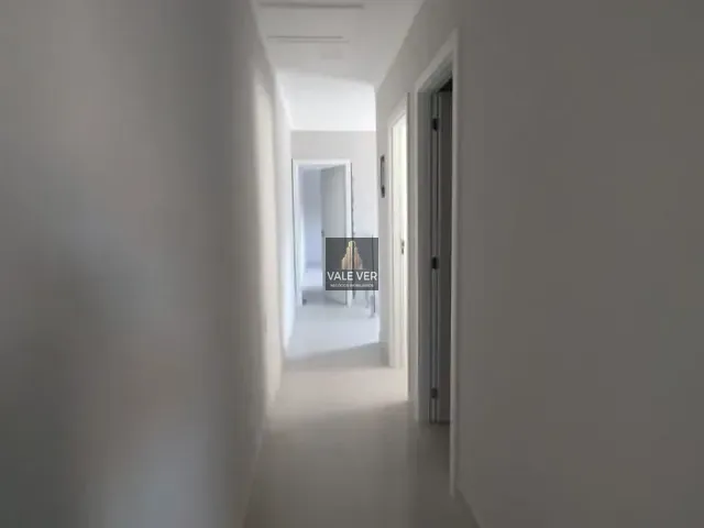 Sobrado com 168m² 4 quartos e 2 banheiros, à venda, no bairro Residencial São Francisco em São José dos Campos