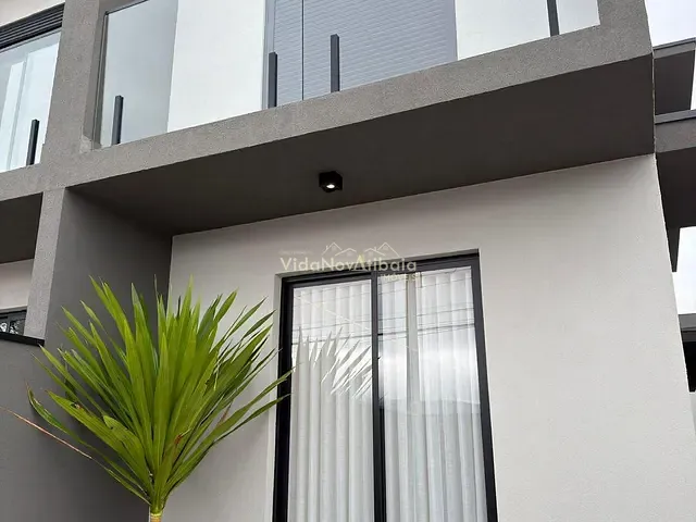 Sobrado com 150m² 3 quartos e 4 banheiros, à venda, no bairro Jardim do Lago em Atibaia