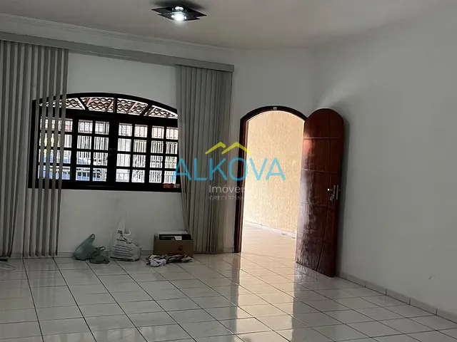 Sobrado com 150m² 3 quartos e 3 banheiros, à venda, no bairro Residencial Bosque dos Ipês em São José dos Campos