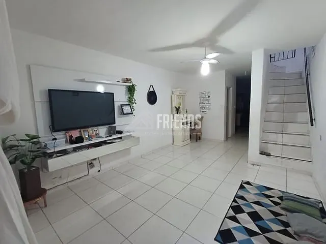 Sobrado com 89m² 2 quartos e 1 banheiro, à venda, no bairro Penha de França em São Paulo