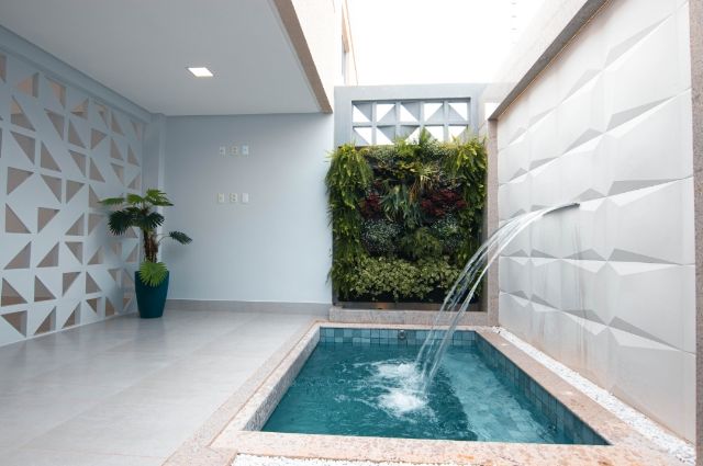 Sobrado com 126m² 3 quartos e 4 banheiros, à venda, no bairro Jardim Imperial em Aparecida de Goiânia