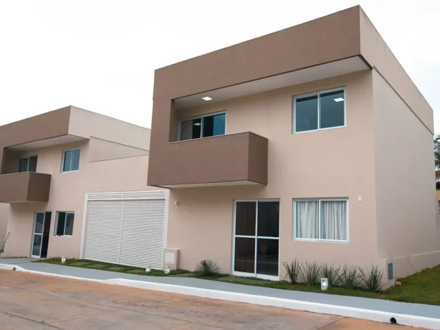 Sobrado com 126m² 3 quartos e 4 banheiros, à venda, no bairro Jardim Imperial em Aparecida de Goiânia