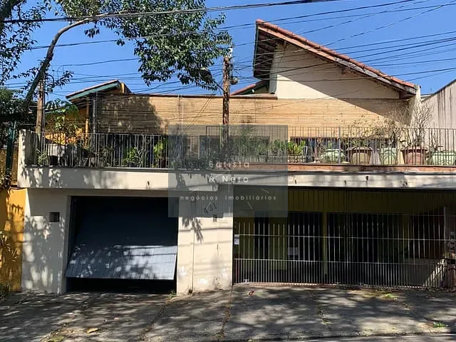 Sobrado com 250m² 4 quartos e 5 banheiros, à venda, no bairro Indianópolis em São Paulo