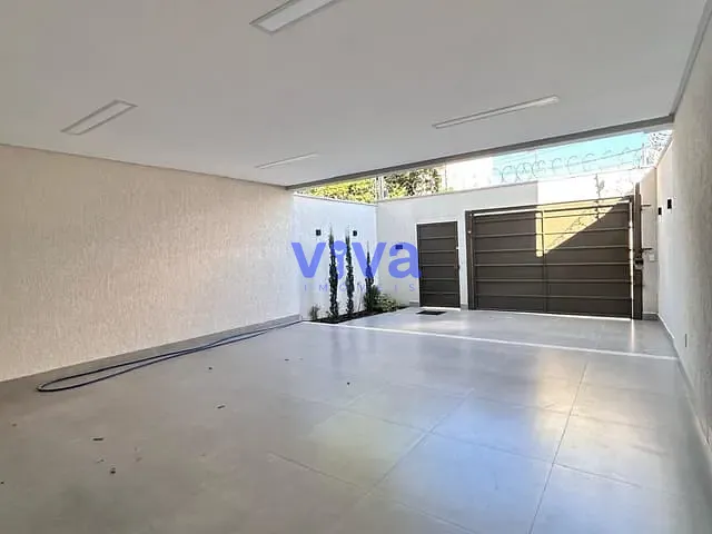 Sobrado 3 quartos e 3 banheiros, à venda, no bairro Parque Amazônia em Goiânia