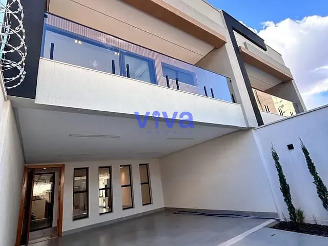 Sobrado 3 quartos e 3 banheiros, à venda, no bairro Parque Amazônia em Goiânia