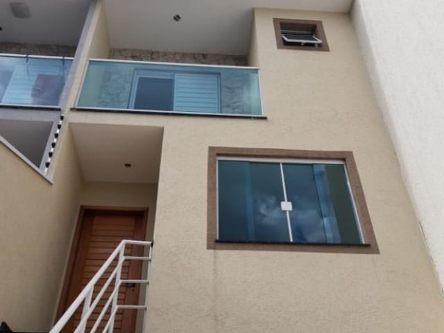 Sobrado com 141m², à venda, no bairro Vila Santa Isabel em São Paulo