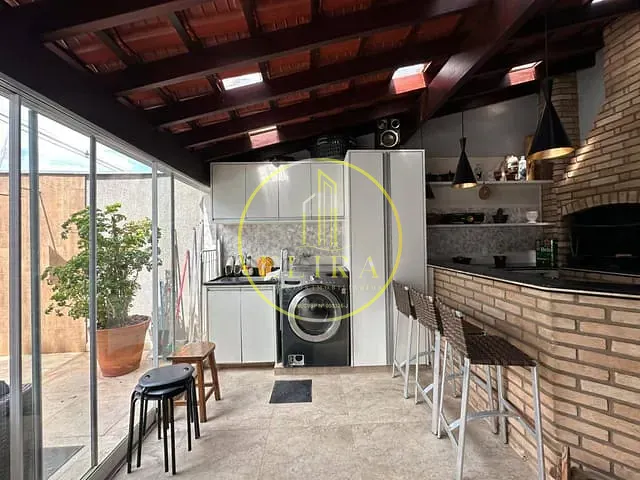Sobrado com 178m² 3 quartos e 3 banheiros, à venda, no bairro Jardim da Colina em Americana