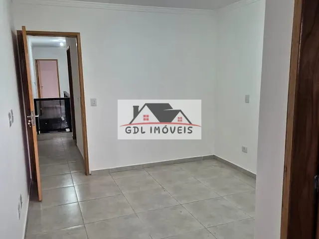 Sobrado 3 quartos e 2 banheiros, à venda, no bairro Jardim Maringá em São Paulo