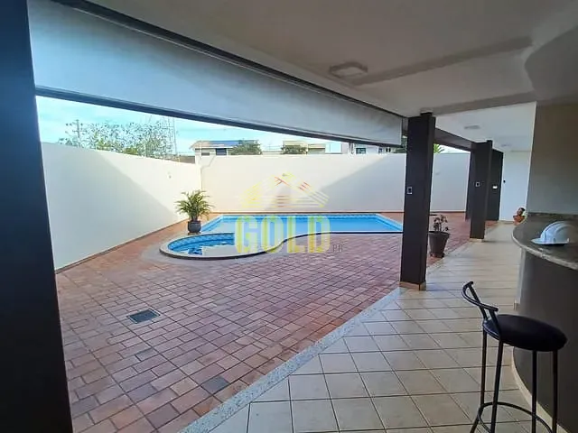 Sobrado com 538m² 4 quartos e 5 banheiros, à venda, no bairro Parque Residencial Alcântara em Londrina
