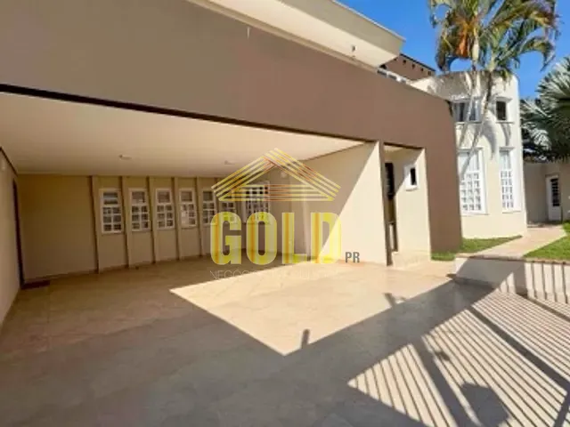 Sobrado com 538m² 4 quartos e 5 banheiros, à venda ou para alugar, no bairro Parque Residencial Alcântara em Londrina