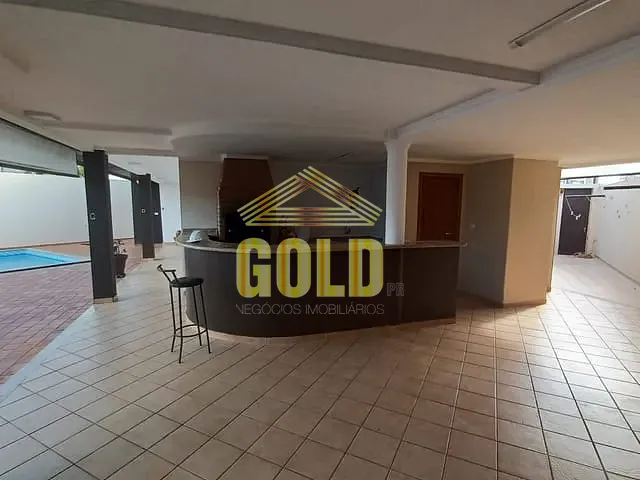 Sobrado com 538m² 4 quartos e 5 banheiros, à venda ou para alugar, no bairro Parque Residencial Alcântara em Londrina