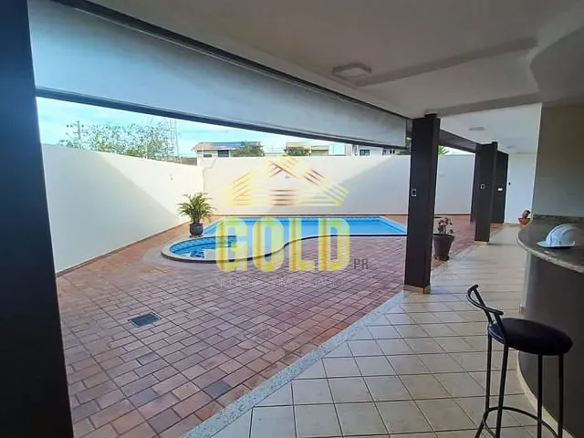 Sobrado com 538m² 4 quartos e 5 banheiros, à venda ou para alugar, no bairro Parque Residencial Alcântara em Londrina