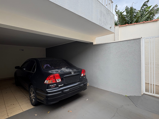 Sobrado com 341m² 3 quartos e 3 banheiros, à venda, no bairro Jardim Santana em Franca