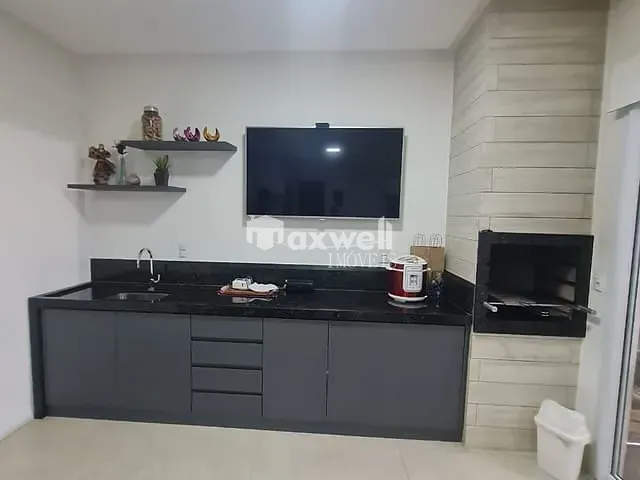 Sobrado com 280m² 4 quartos e 5 banheiros, à venda, no bairro Sítios Santa Luzia em Aparecida de Goiânia