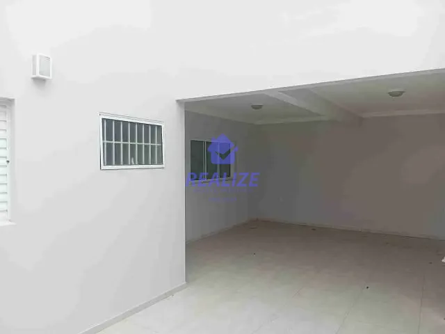 Sobrado com 250m² 3 quartos e 3 banheiros, à venda, no bairro Vila Assumpção em Botucatu