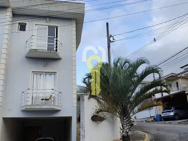 Sobrado 3 quartos e 3 banheiros, à venda, no bairro Jardim Rio das Pedras em Cotia