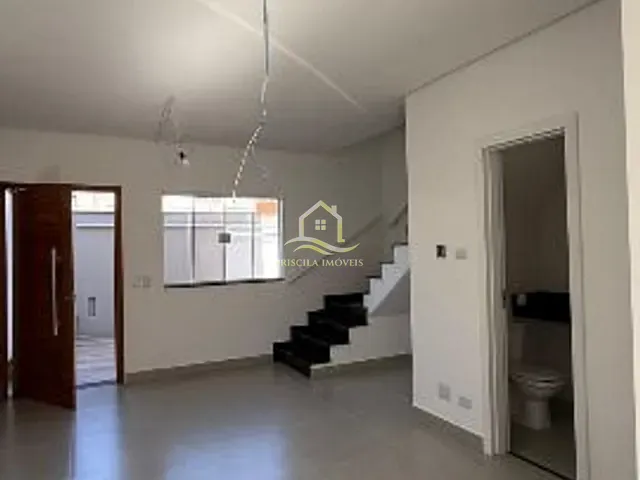 Sobrado com 105m² 3 quartos e 3 banheiros, à venda, no bairro Boraceia em Bertioga
