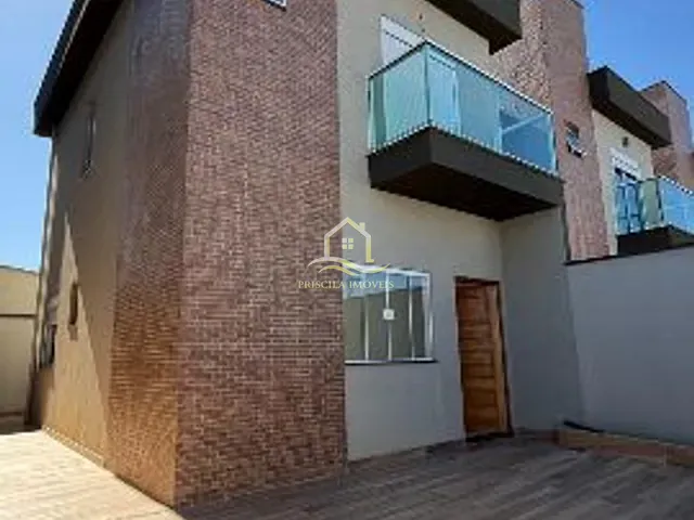 Sobrado com 105m² 3 quartos e 3 banheiros, à venda, no bairro Boraceia em Bertioga