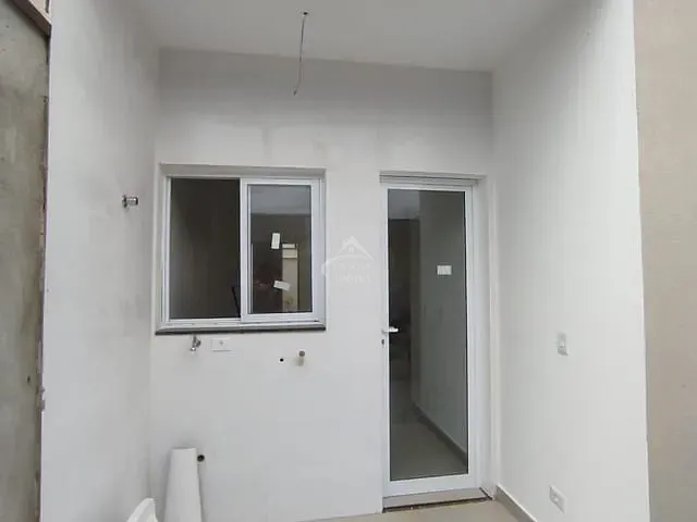Sobrado com 105m² 3 quartos e 3 banheiros, à venda, no bairro Boraceia em Bertioga