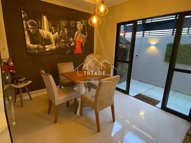 Sobrado 3 quartos e 2 banheiros, à venda, no bairro Costeira em Araucária