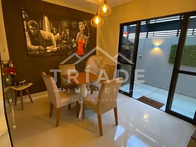 Sobrado 3 quartos e 2 banheiros, à venda, no bairro Costeira em Araucária