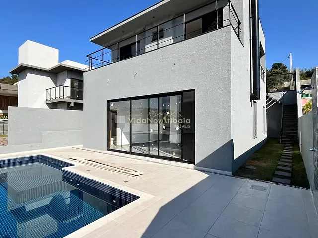 Sobrado com 360m² 3 quartos e 5 banheiros, à venda, no bairro Rio Abaixo em Atibaia