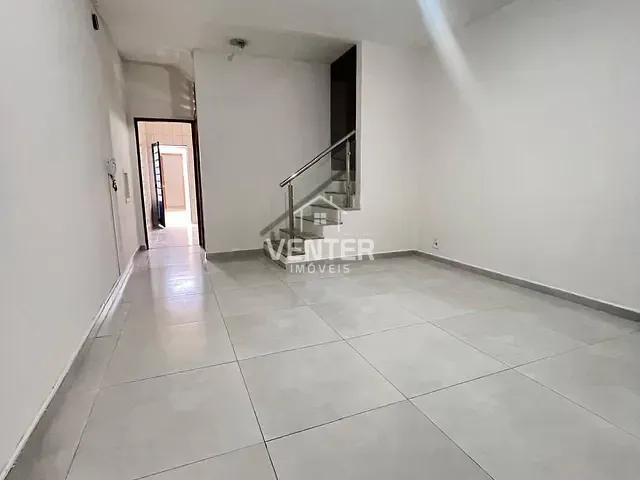 Sobrado com 150m² 3 quartos e 3 banheiros, à venda, no bairro Centro em Taubaté