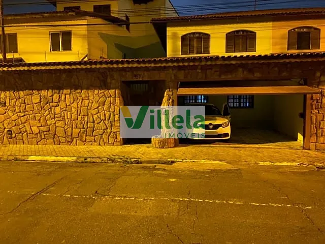 Sobrado 3 quartos e 3 banheiros, à venda, no bairro Vila Jau em Poá