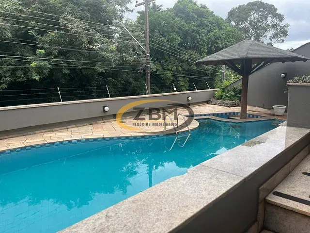 Sobrado 4 quartos e 8 banheiros, à venda, no bairro Jardim Nova Londrina em Londrina