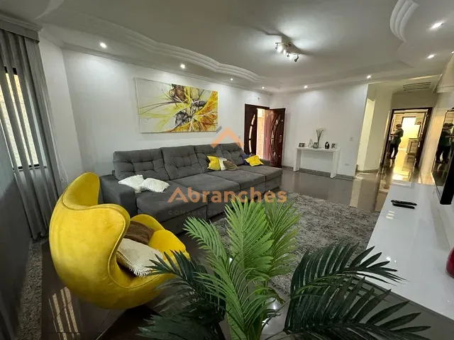 Sobrado com 249m² 3 quartos e 3 banheiros, à venda, no bairro Chácara Inglesa em São Paulo
