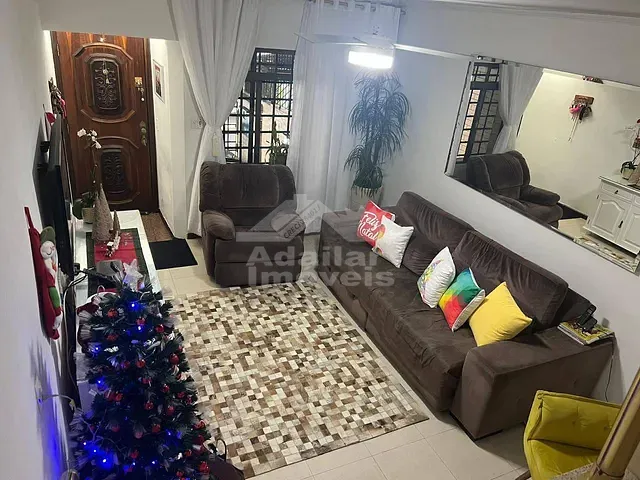 Sobrado 4 quartos e 2 banheiros, à venda, no bairro Vila Medeiros em São Paulo