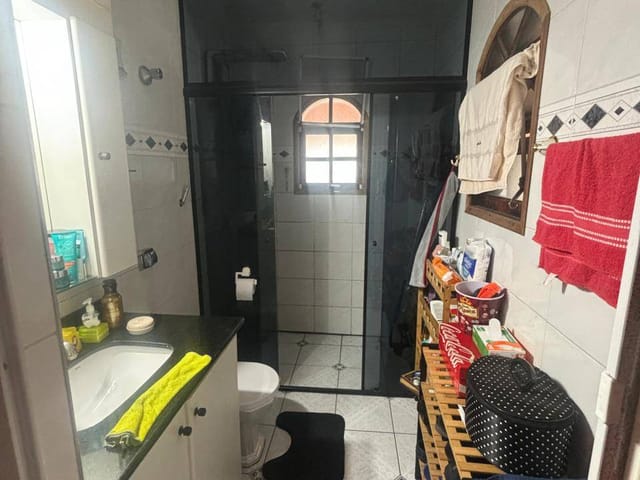 Sobrado 3 quartos e 3 banheiros, à venda, no bairro Jardim Rina em Santo André