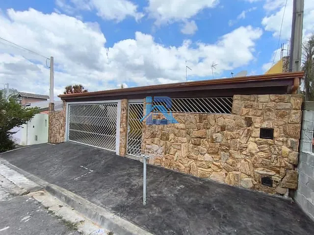 Casa com 250m² 3 quartos e 3 banheiros, à venda, no bairro Recanto do Parque em Itatiba