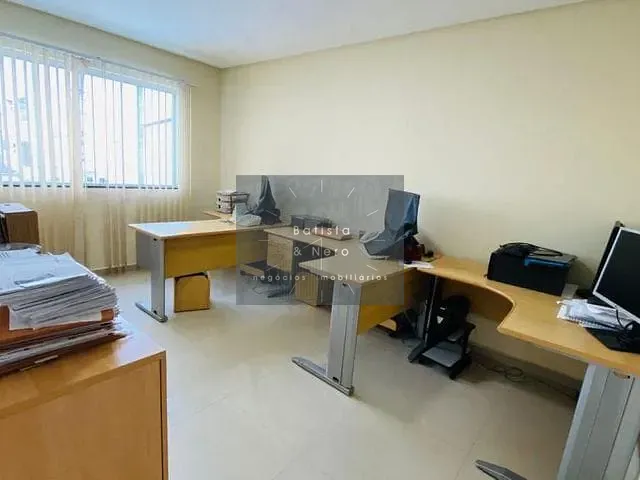 Sobrado com 309m² 3 quartos e 3 banheiros, à venda ou para alugar, no bairro Jardim Caravelas em São Paulo
