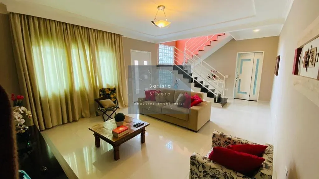 Sobrado, 3 quartos, 400 m² - Foto 1