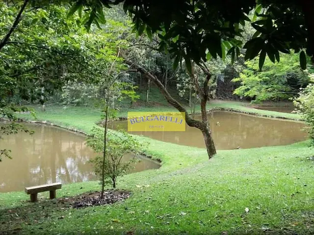 Sobrado com 220m² 4 quartos e 4 banheiros, à venda, no bairro Jardim Ermida I em Jundiaí