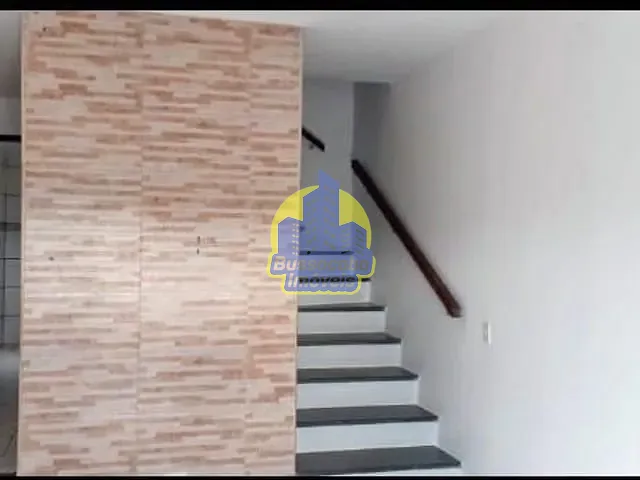 Sobrado com 130m² 3 quartos e 2 banheiros, à venda, no bairro Jardim Betania em Vargem Grande Paulista