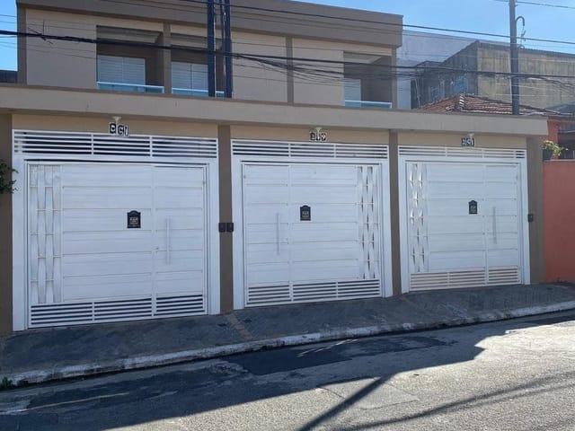 Sobrado 3 quartos e 2 banheiros, à venda, no bairro Vila Nhocune em São Paulo