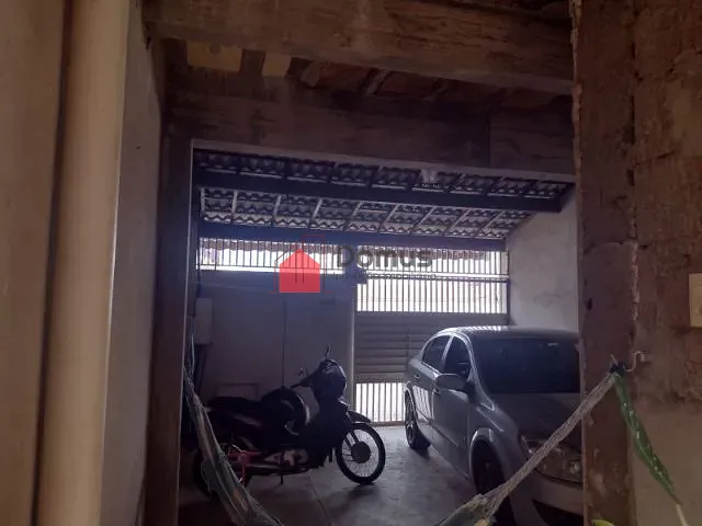 Sobrado com 125m² 3 quartos e 2 banheiros, à venda, no bairro Residencial e Comercial Cidade Jardim em Pindamonhangaba