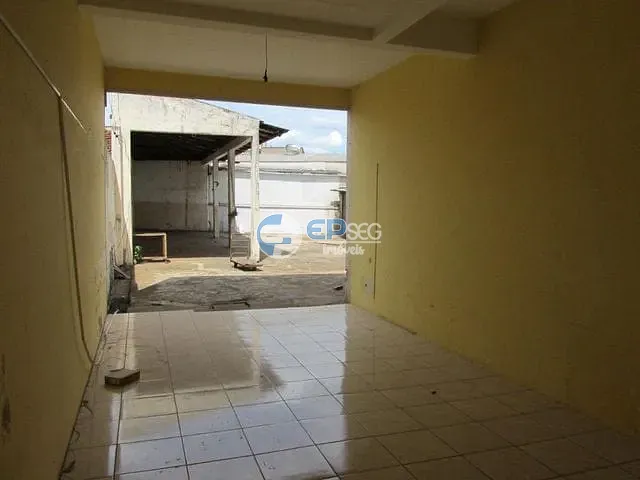 Sobrado com 470m², à venda, no bairro Jardim Londrilar em Londrina
