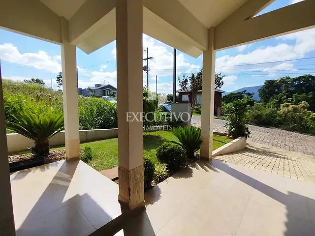 Sobrado 2 quartos e 2 banheiros, à venda, no bairro Bela Vista em Arroio do Meio