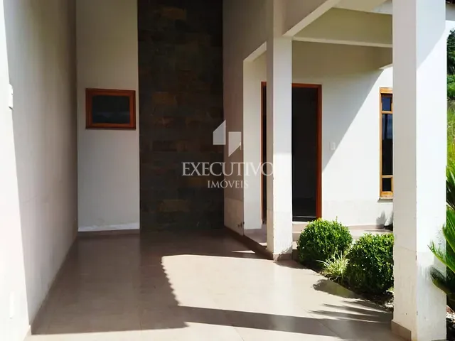 Sobrado 2 quartos e 2 banheiros, à venda, no bairro Bela Vista em Arroio do Meio