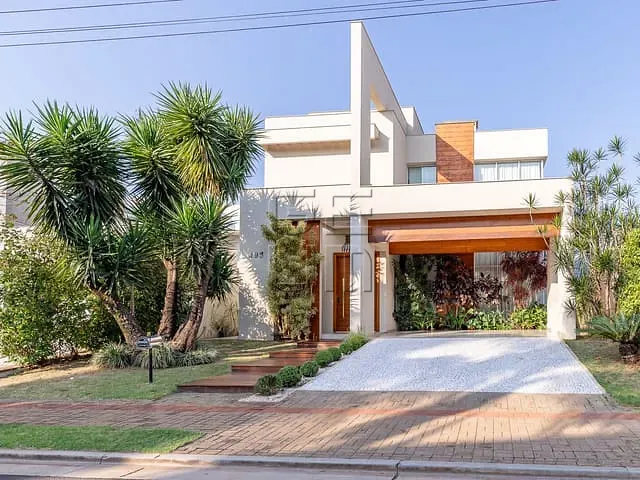 Sobrado com 381m² 4 quartos e 6 banheiros, à venda, no bairro Vivendas do Arvoredo em Londrina