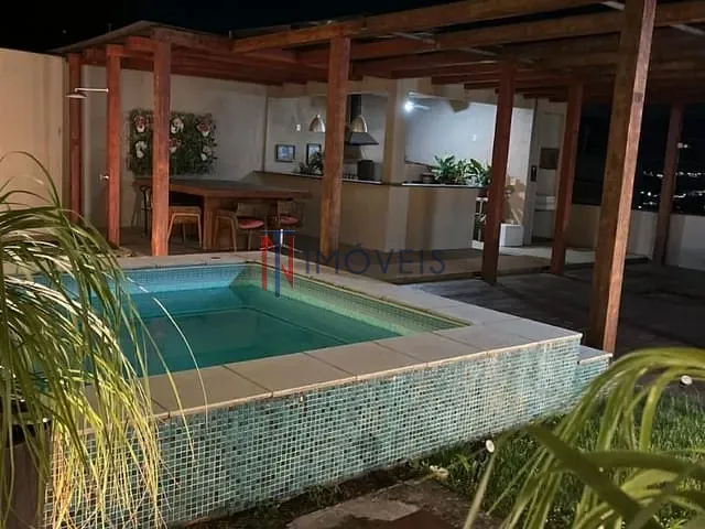 Sobrado com 490m² 3 quartos e 5 banheiros, à venda, no bairro Jardim Paulista em Atibaia