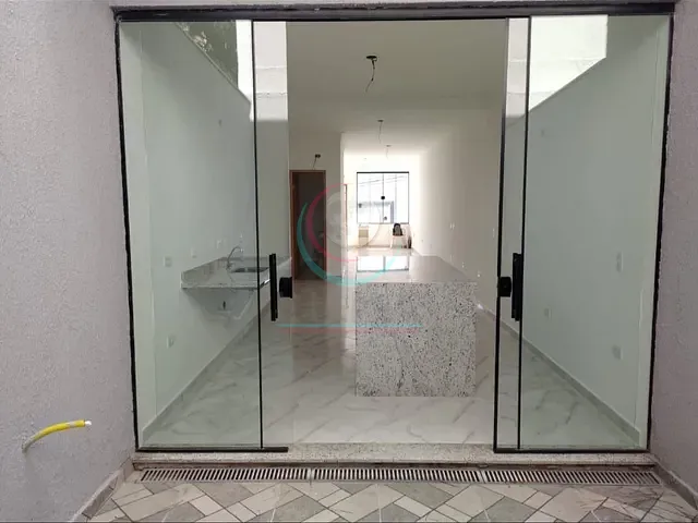Sobrado 3 quartos e 2 banheiros, à venda, no bairro Bosque da Saúde em São Paulo