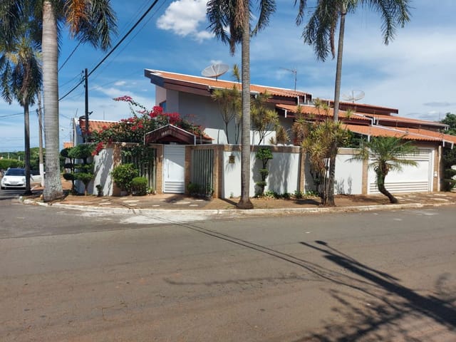 Foto do Sobrado - Sobrado com 3 dormitórios à venda, 187 m² por R$ 649.000,00 - Jardim Ipiranga - Americana/SP | Pacheco imóveis