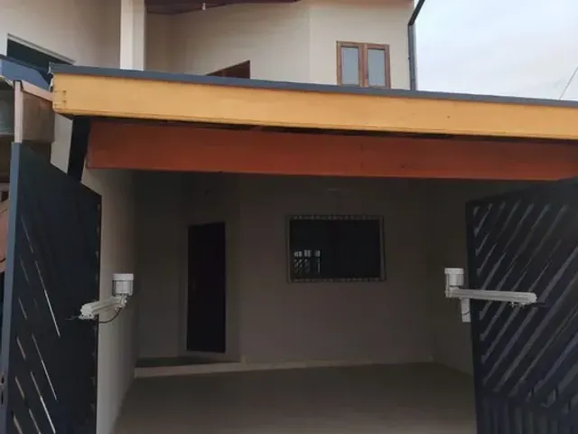 Sobrado com 125m² 3 quartos e 2 banheiros, à venda, no bairro Residencial Mombaça I em Pindamonhangaba