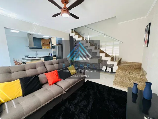 Sobrado com 200m² 3 quartos e 2 banheiros, à venda ou para alugar, no bairro Cidade Mãe do Céu em São Paulo