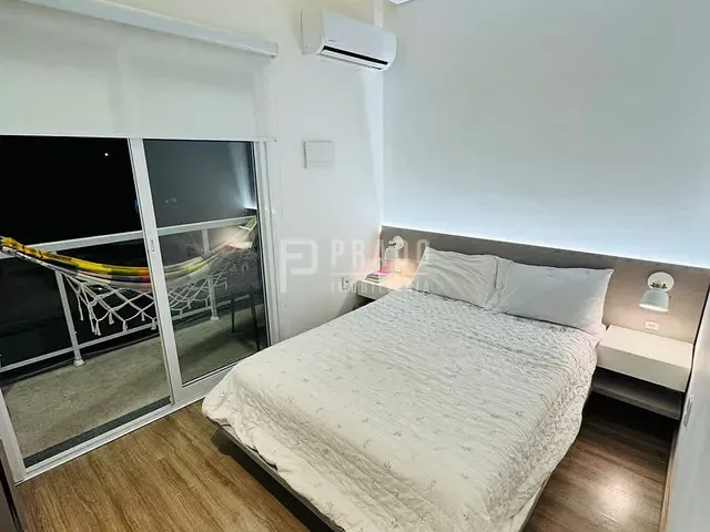 Sobrado 1 quarto e 2 banheiros, à venda, no bairro Laranjal em Pelotas