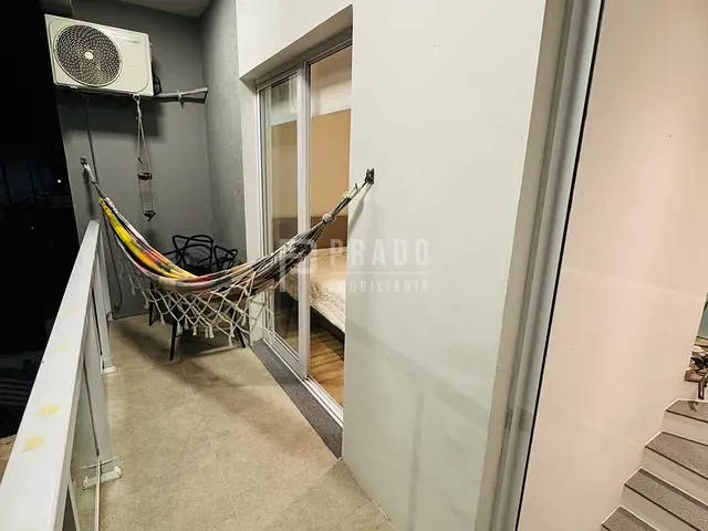 Sobrado 1 quarto e 2 banheiros, à venda, no bairro Laranjal em Pelotas